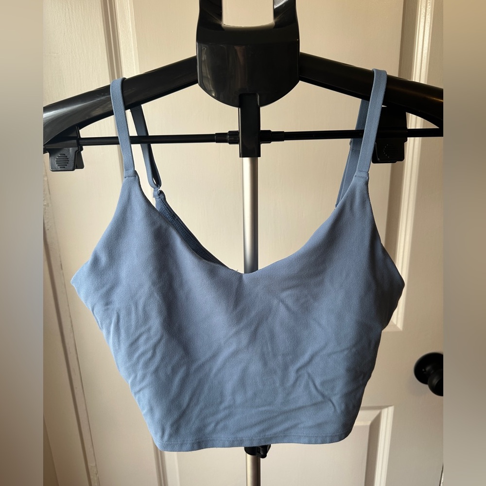 Athleta Women’s Cropped Top with adjustable Straps Blue Size M